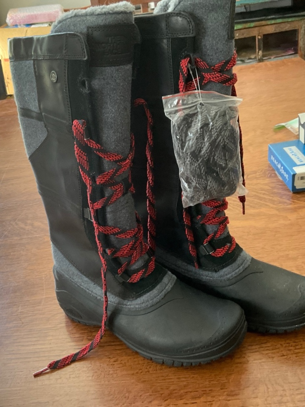THE NORTH FACE New Sz 9.5 FAUX FUR Tall Waterproof Insulated Winter Boots